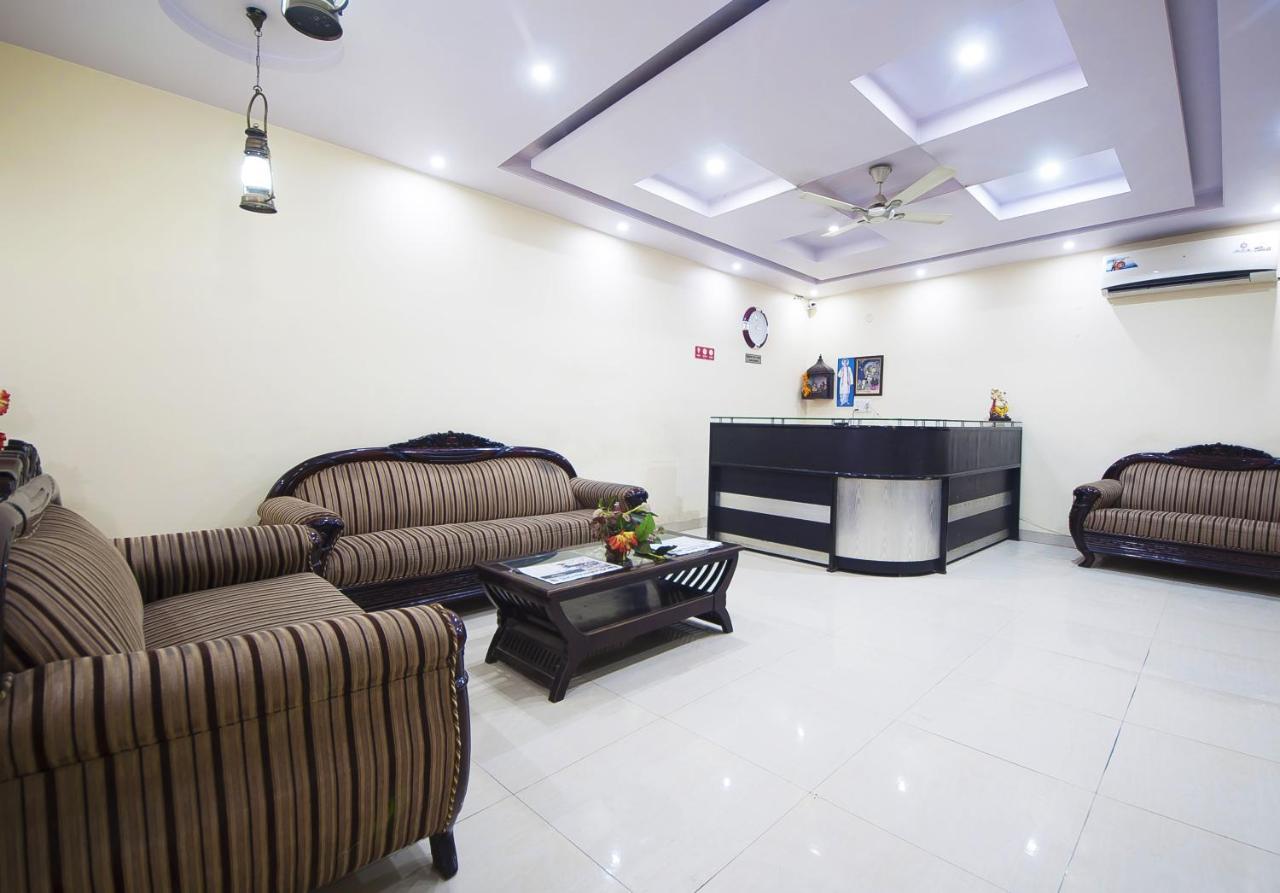 Hotel O Mahipalpur Inn 뉴델리 외부 사진