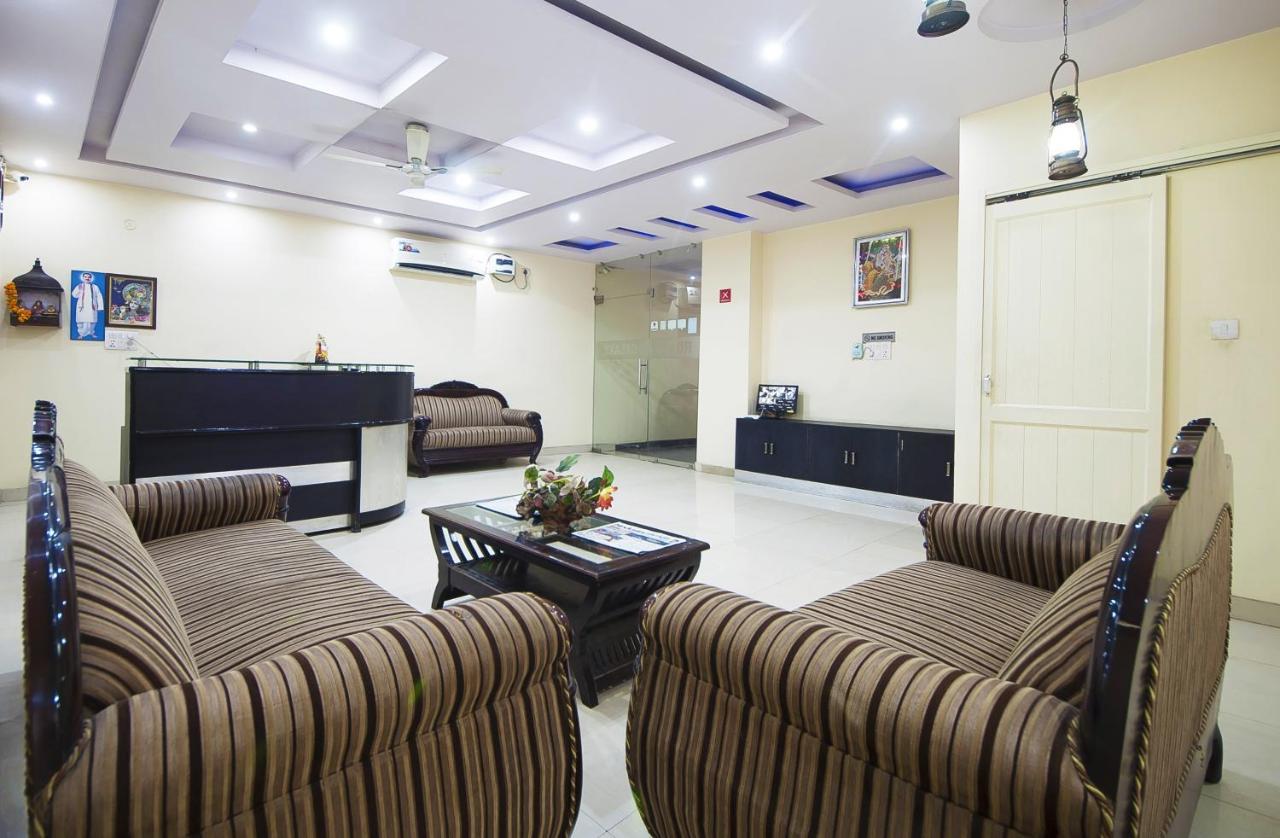 Hotel O Mahipalpur Inn 뉴델리 외부 사진